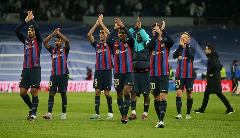 Taklukkan Real Madrid, Barcelona Jaga Rekor Tak Pernah Kalah di Santiago Bernabeu