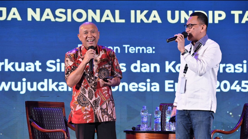 MenkopUKM Teten Masduki Ajak IKA UNDIP Tingkatkan Rasio Kewirausahaan Indonesia
