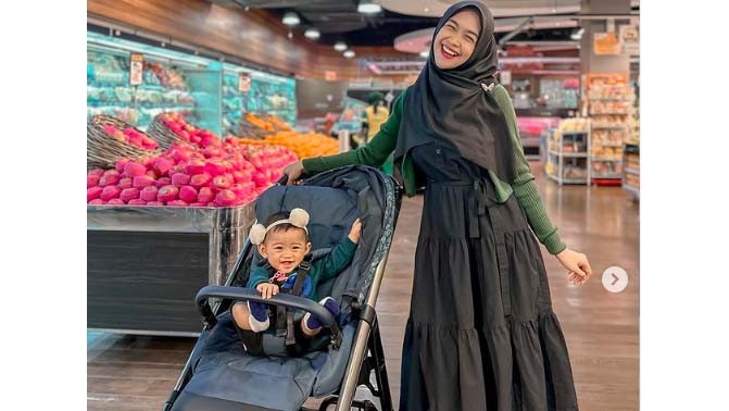 Dihujat Netizen Gara-Gara Ajak Anak Belajar di Usia 7 Bulan, Begini Respons Menohok Ria Ricis 