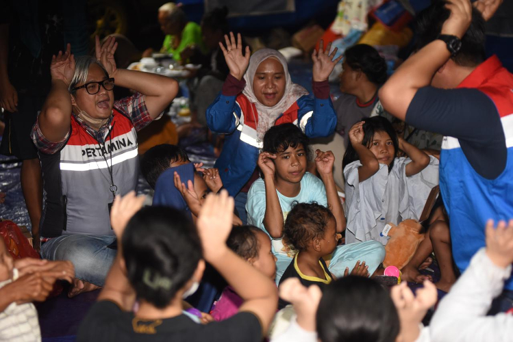 Relawan Perwira Pertamina Peduli Pulihkan Trauma Anak-anak Plumpang