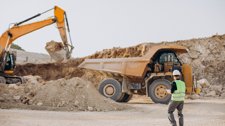 Duh, 2.074 Tenaga Asing Banjiri Pertambangan RI