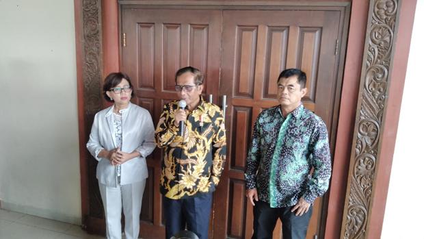 Mahfud MD Terima Laporan Transaksi Mencurigakan Rp300 T, Terbesar di Dirjen Pajak dan Bea Cukai