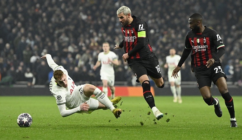 Daftar Tim Lolos Perempat Final Liga Champions Ac Milan Bertahan Psg Pulang