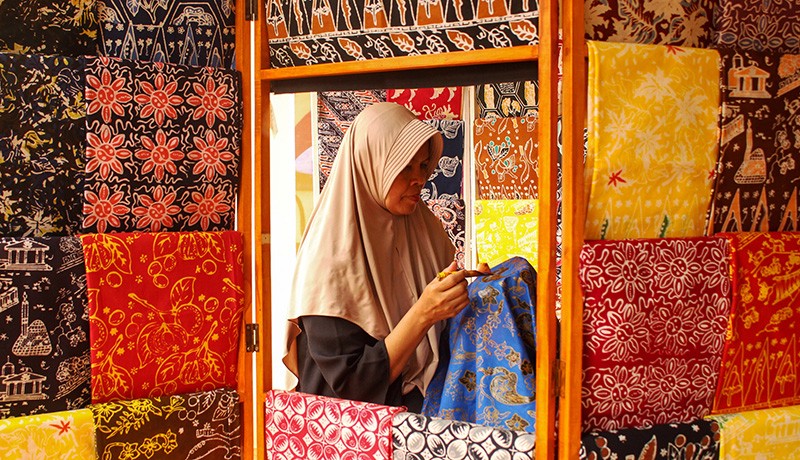 Jemaah Malaysia Diminta Pakai Batik saat Berangkat Haji dan Umrah