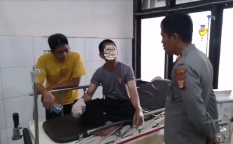 Kesal Dianiaya dan Diludahi, Remaja 17 Tahun di Sulsel Tebas Tangan Polisi hingga 3 Jari Hilang