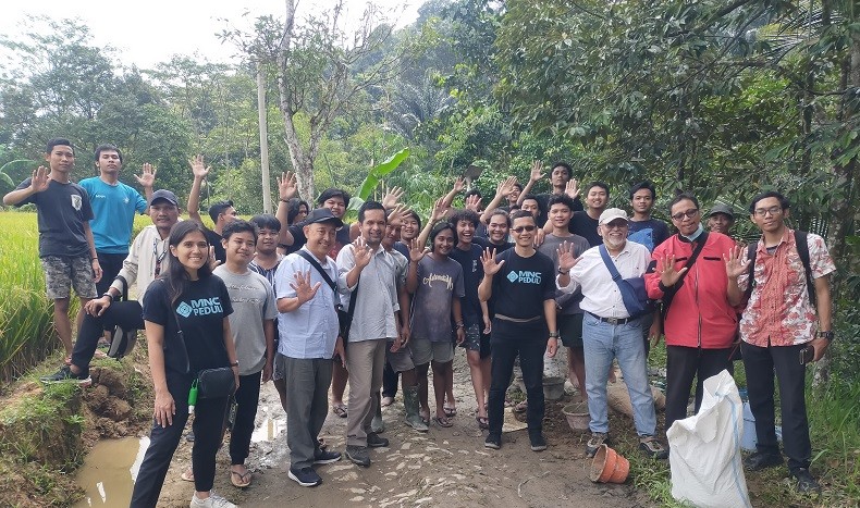 MNC Peduli dan Universitas Pancasila Bangun Infrastruktur di Bogor, Warga Desa Apresiasi