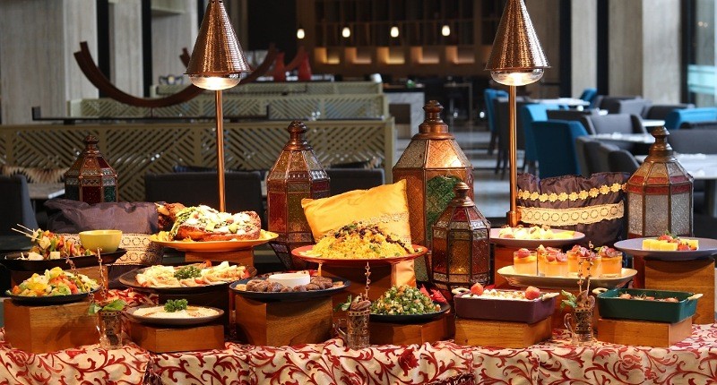 Mencicipi Hidangan Ramadan Bernuansa Arab di Sentul, Asyik Ada Arabian Delights Buffet