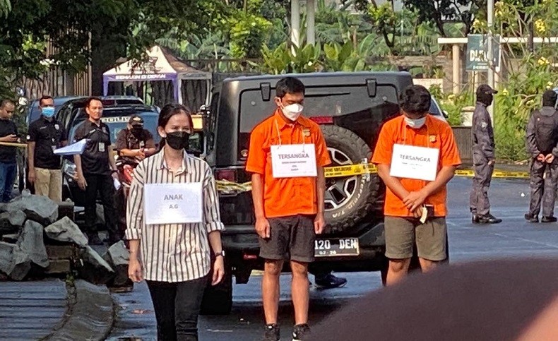 Fakta dalam Rekonstruksi Penganiayaan David: AG Merokok hingga Mario Dandy Menangis