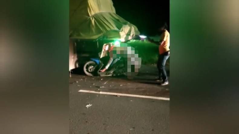 Kecelakaan Maut di Akses Jembatan Suramadu, Pemotor Tewas Terjepit Kolong Truk