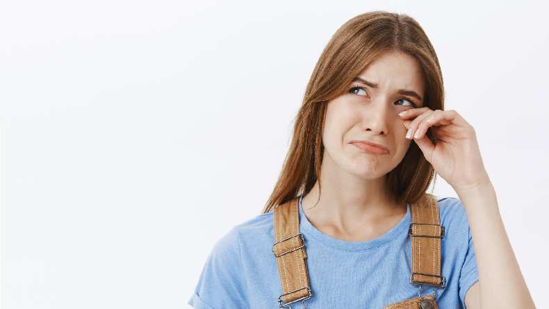 Apakah Menangis Bisa Membatalkan Puasa? Simak Penjelasannya Berikut Ini!