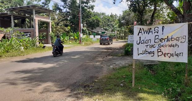  Bupati Bantul Sebut Jalan Patuk-Terong Mulai Diperbaiki April 