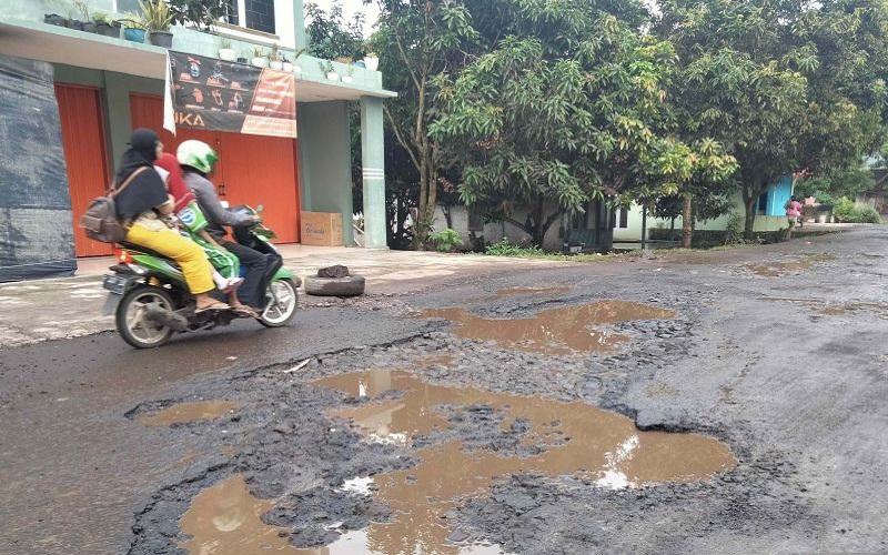 Kabar Gembira, 20 Km Jalan Sukanagara-Sindagbarang Cianjur Segera Diperbaiki