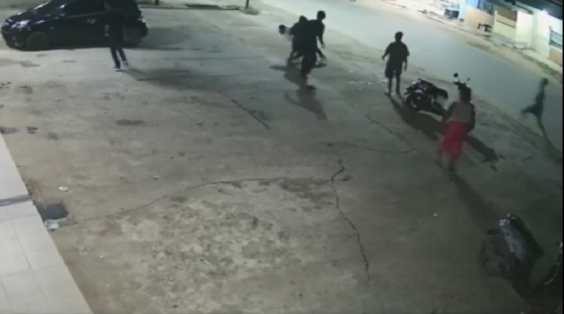 Kronologi Manajer Hotel di Kendari Dikeroyok 4 Pemuda, Berawal Senggolan di Depan Pintu