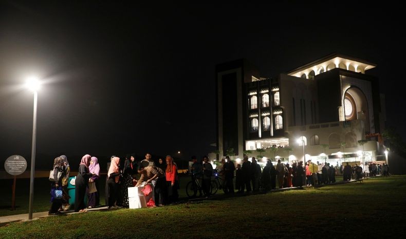 Muslim di Singapura Harus Daftar Salat Tarawih di Beberapa Masjid, Ini Alasannya