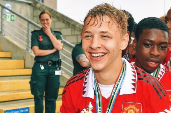 Viral Wonderkid Man United Amir Ibragimov Melafalkan Al Quran, Suaranya Bikin Merinding