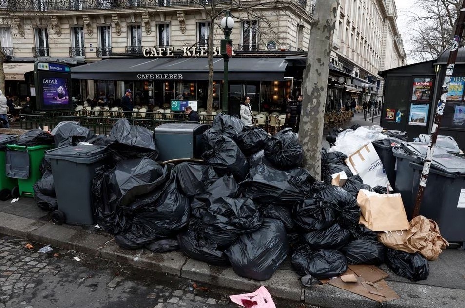 Menteri Beri Sindiran Pedas: Ibu Kota Kini Sudah Jadi Tempat Sampah Raksasa!