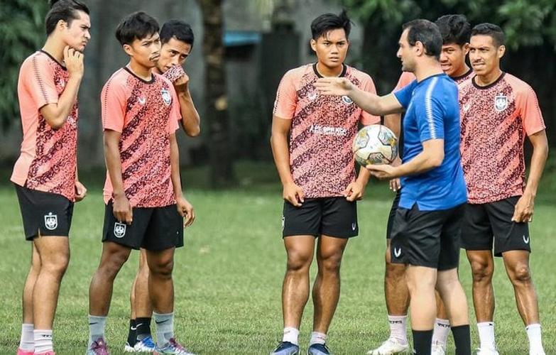 Persija Jakarta Vs PSIS Semarang Sore Ini: Misi Mahesa Jenar Bangkit dari Keterpurukan