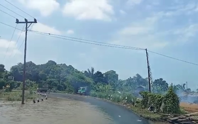 Banjir di Musi Rawas Mulai Surut, Jalan Lubuklinggau - Palembang Bisa Dilalui