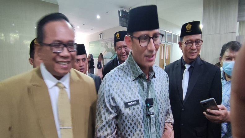 Turis Asing dilarang Sewa Motor di Bali, Ini Respons Sandiaga Uno