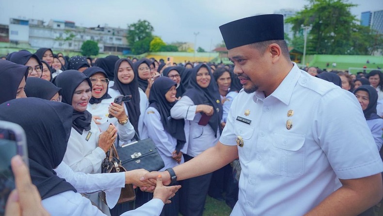 Lantik Kepala Sekolah, Bobby Nasution: Saya Tidak Mau Ada Lagi Pungli