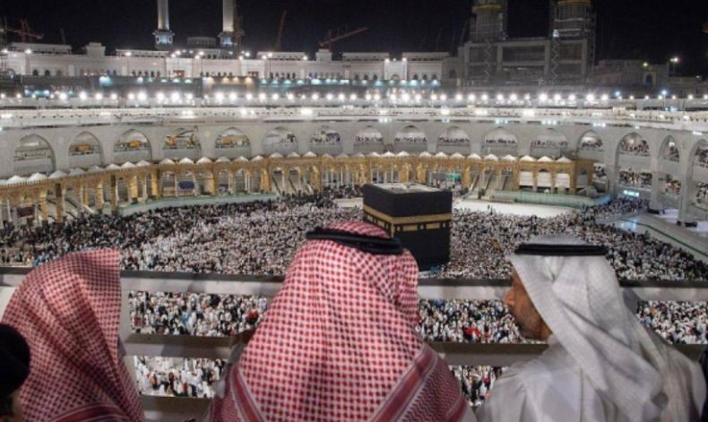 Masjidil Haram Bersiap Terima Jutaan Jemaah Umrah Ramadan, Operasikan Lantai Tawaf Anti-Panas