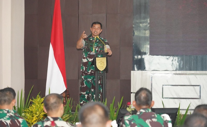 Pangkostrad Ingatkan Istri Prajurit Bijak Bermedsos: Bisa Berdampak kepada Suami