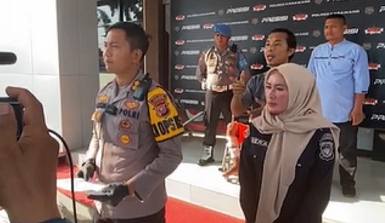 Polisi Tangkap Perampok Minimarket di Karawang, Kaki Kanan Ditembak