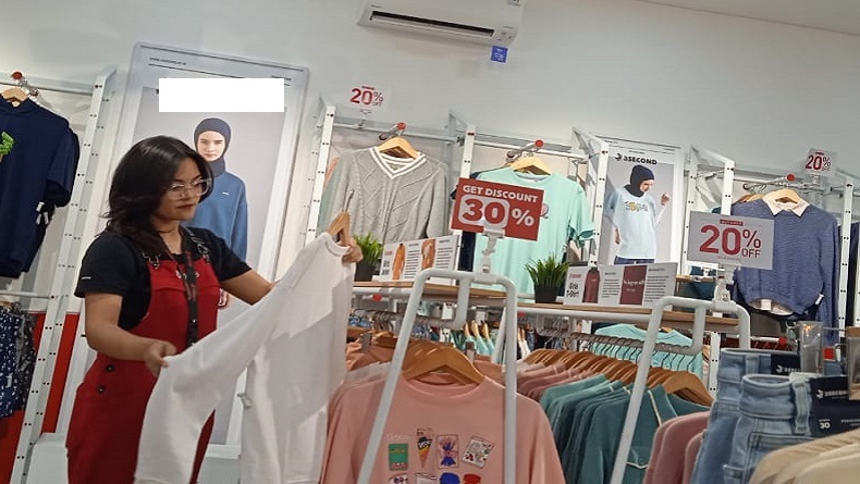 Bisnis Baju Bekas Impor di Garut Sulit Terdeteksi, Produk Lokal Terancam