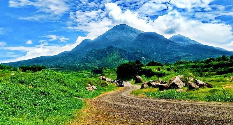 Ranu Manduro Mojokerto, Savana Hijau Eksotis dengan Suasana seperti Selandia Baru 