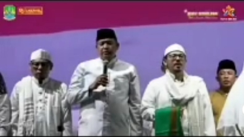 Viral Salah Lafalkan Pancasila, Plt Wali Kota Bekasi Tri Adhianto Minta Maaf