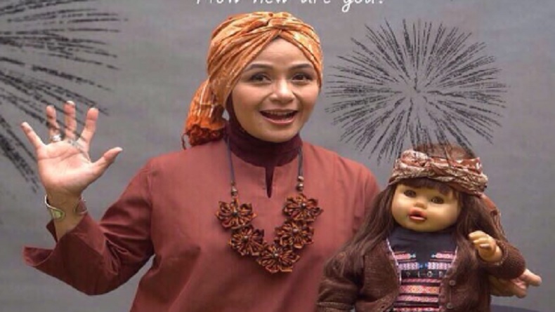Lama Tak Ada Kabar, Artis Lawas Ria Enes dan Boneka Susan Muncul di Kalimantan