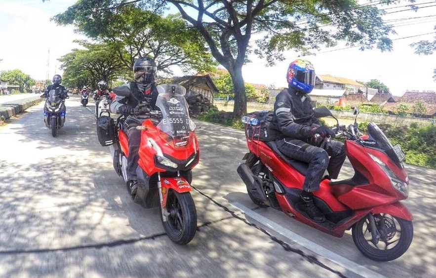 Tips Berkendara Motor saat Puasa Ramadhan, Penuhi Kebutuhan Cairan ketika Sahur