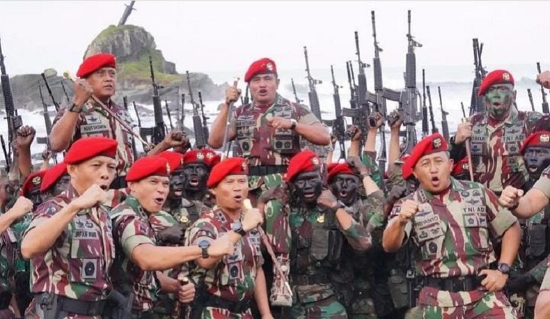 Cerita Menegangkan Jenderal Kopassus Mendaki Gunung Es, Nyawa Selamat Berkat Doa dan Puasa Istri