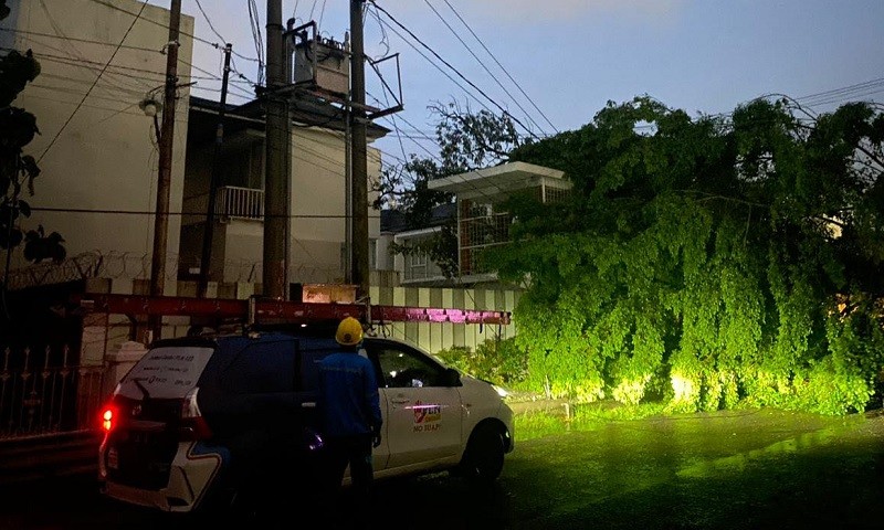 PLN Pulihkan 1.714 Gardu Induk yang Terganggu akibat Cuaca Ekstrem di Pekanbaru