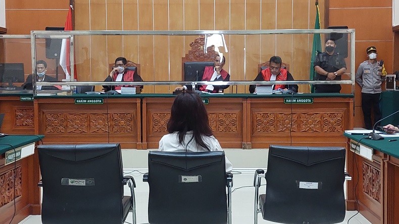 Linda Pudjiastuti hingga Eks Anak Buah Teddy Minahasa Jalani Sidang Vonis Hari Ini