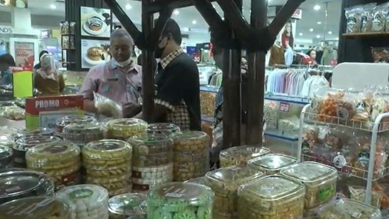 Sidak Mamin di Grobogan, Tim Gabungan Temukan Puluhan Kemasan Kaleng Rusak