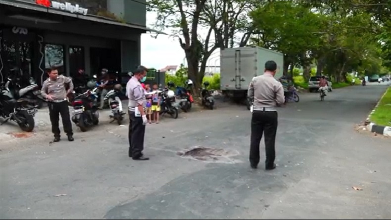 Kecelakaan Maut di Lumajang, Pelajar Tewas Tabrak Pikap yang Potong Jalan 