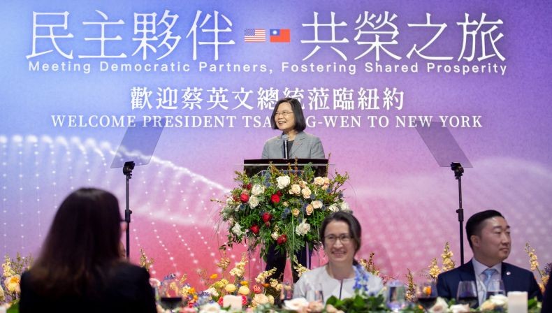 Presiden Taiwan Sebut Hubungan dengan AS Lebih Dekat, Bikin Panas China