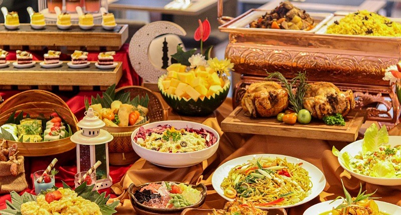 Buka Puasa Cicipi Kuliner Timur Tengah hingga Internasional, Unik Ada Tamarhindi