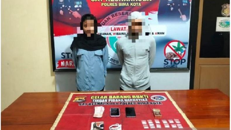 Tak Berkutik, Mahasiswa di Bima dan Teman Pria Digerebek saat Nyabu di Kamar Kos