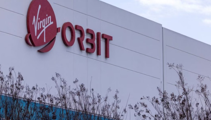 Perusahaan Roket Milik Konglomerat Inggris PHK 85 Persen Karyawan