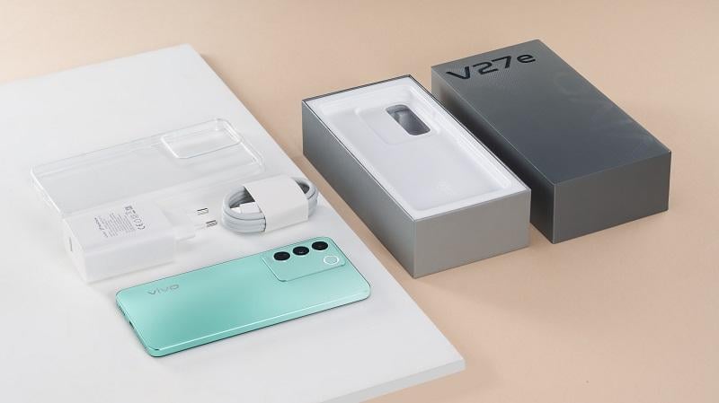 Cocok Jadi Daily Driver, vivo V27e Didukung Kamera dan Performa Ultimate
