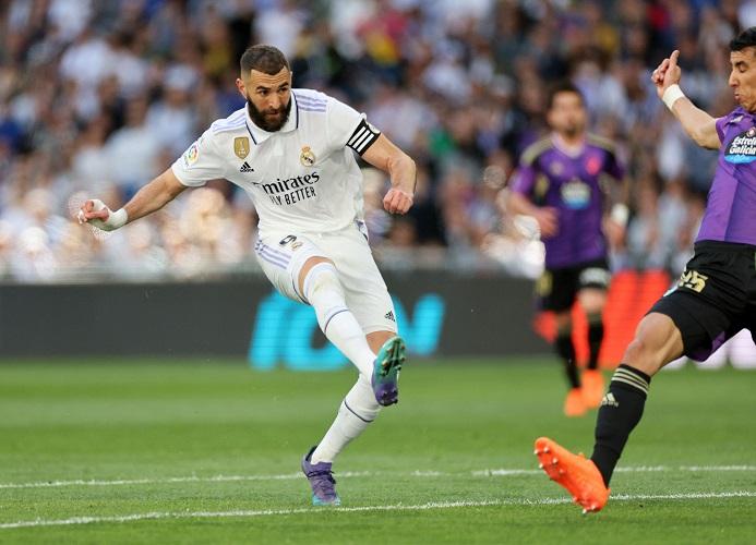 Real Madrid Vs Valladolid: Benzema Hattrick, Los Blancos Pesta Gol 6-0