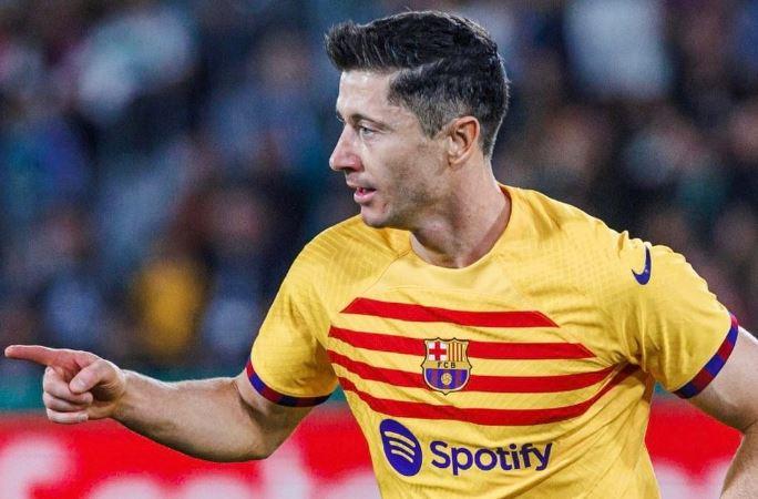 Hasil Elche Vs Barcelona: Lewandowski Bintang Laga, Blaugrana Pesta Gol