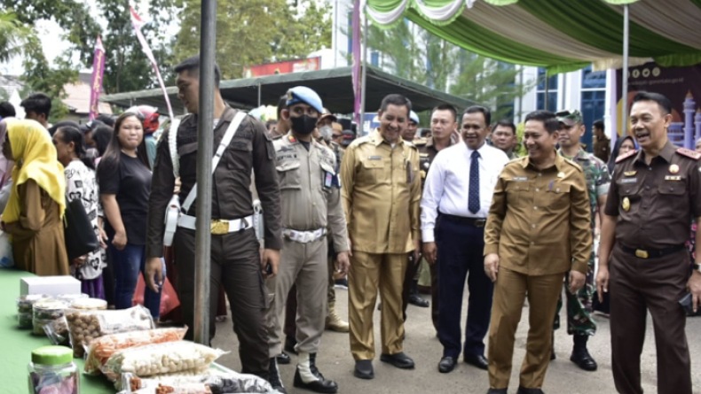 Kejati dan Pemprov Gorontalo Buka Pasar Murah Ramadhan