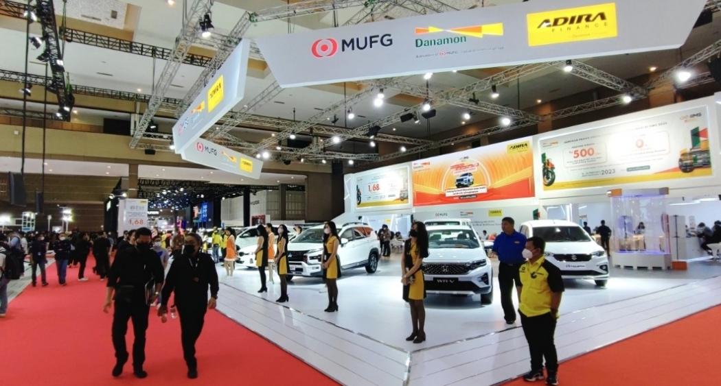 Penjualan Kendaraan Naik, Adira Cetak Pembiayaan Rp490 Miliar di IIMS 2023