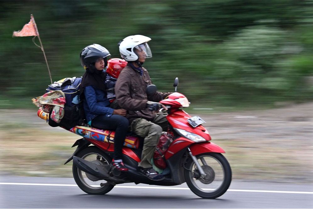 Mudik Pakai Motor Bawa Penumpang dan Barang Berlebihan Bisa Didenda Rp3 Juta