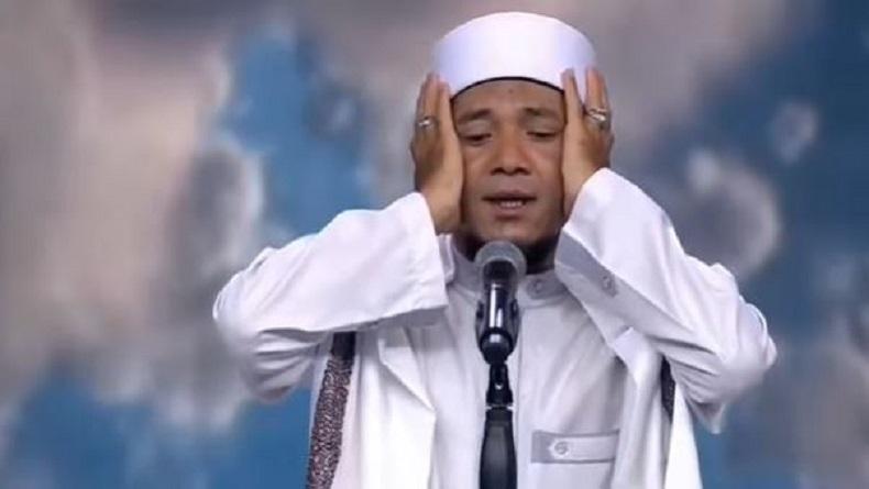 5 Fakta Dhiyauddin Muazin Indonesia yang Viral Bikin Juri Menangis Dengar Suaranya