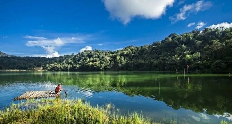 Pesona Danau Towuti di Sulawesi Selatan, Tertua di Dunia Terbentuk dari Patahan Tektonik