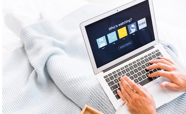 5 Berita Populer: 23 Situs Streaming Download Film Alternatif hingga Presiden Jokowi Minta Polemik Pencopotan Brigjen Endar Diselesaikan